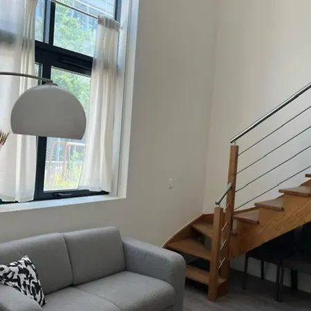 아파트 Duplex Adjoining The Eiffel Hall 생투앙