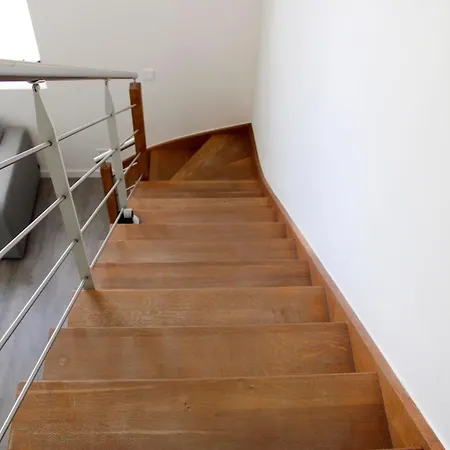 Duplex Attenant à La Halle Eiffel à Saint-ouen Appartement
