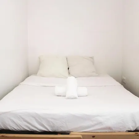 Duplex Adjoining The Eiffel Hall *