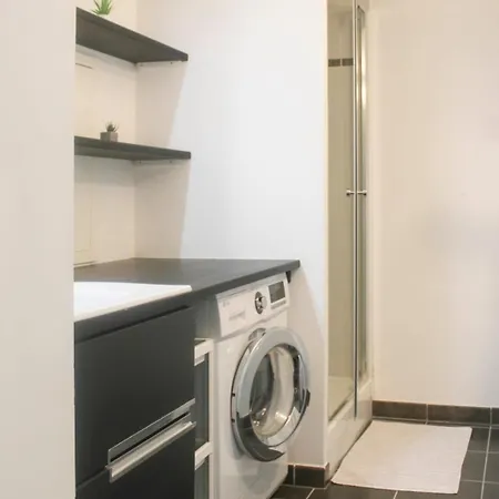 Duplex Attenant à La Halle Eiffel à Saint-ouen Saint-Ouen (Seine-Saint-Denis)